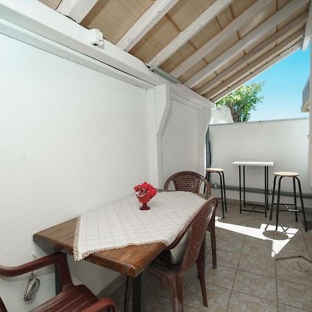 Apartmani Krizanovic Vodice Ngoại thất bức ảnh