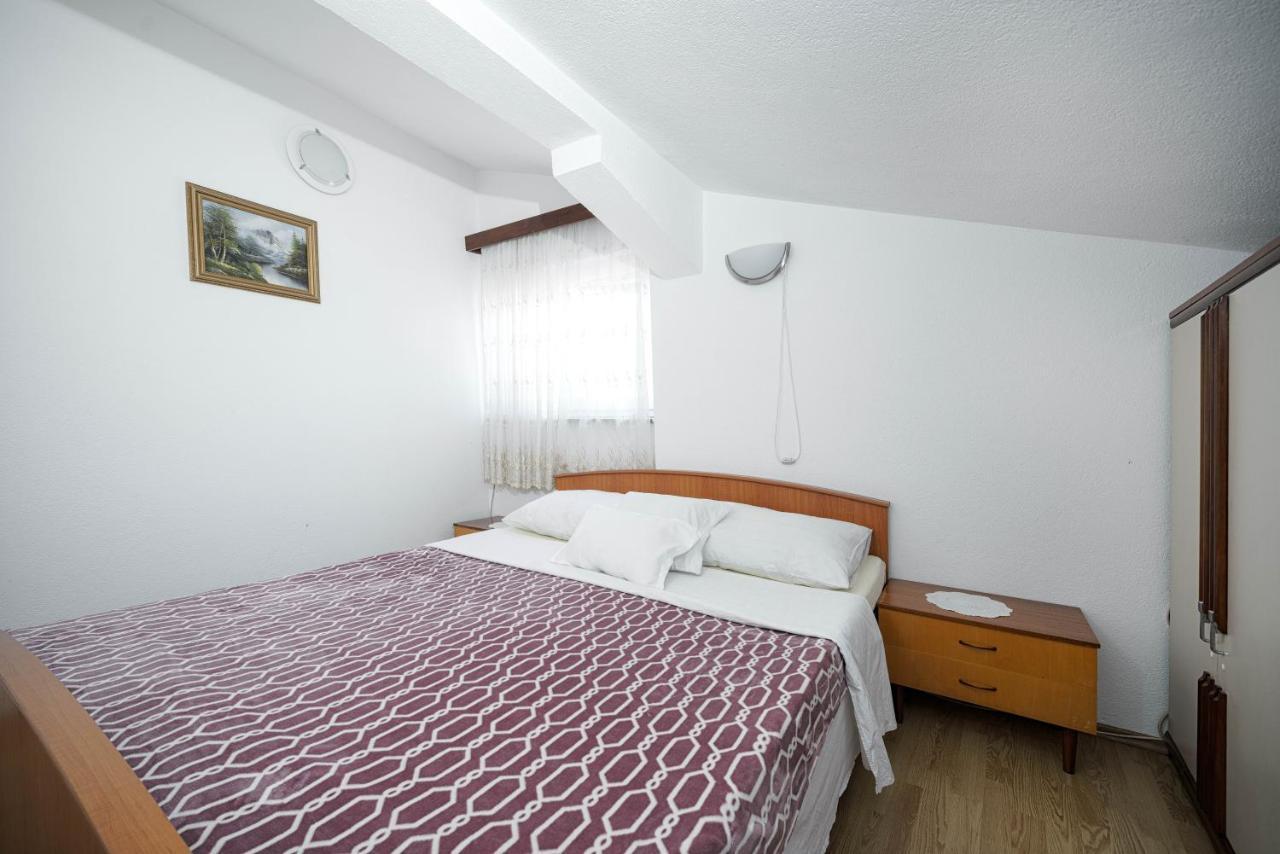 Apartmani Krizanovic Vodice Ngoại thất bức ảnh