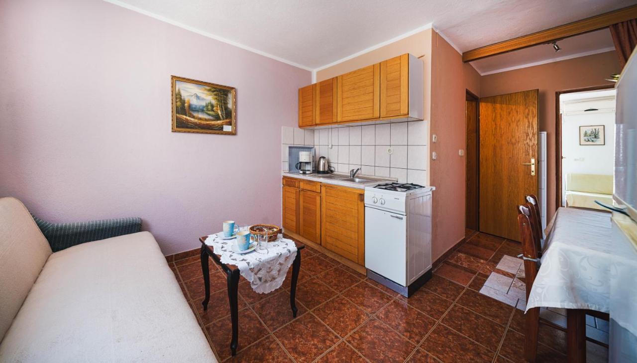 Apartmani Krizanovic Vodice Ngoại thất bức ảnh