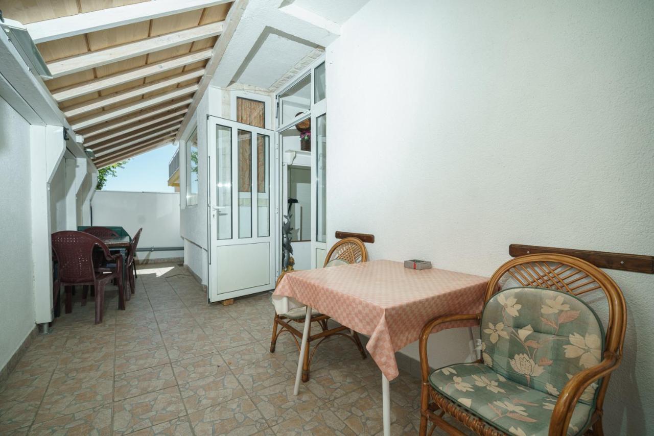 Apartmani Krizanovic Vodice Ngoại thất bức ảnh