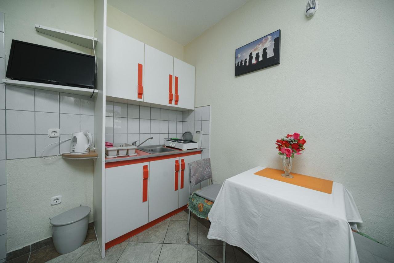 Apartmani Krizanovic Vodice Ngoại thất bức ảnh