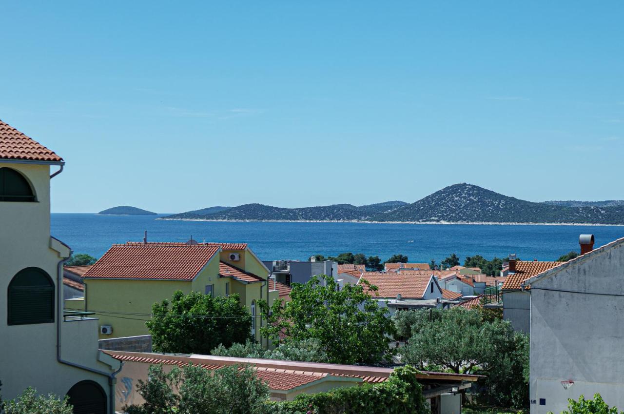 Apartmani Krizanovic Vodice Ngoại thất bức ảnh