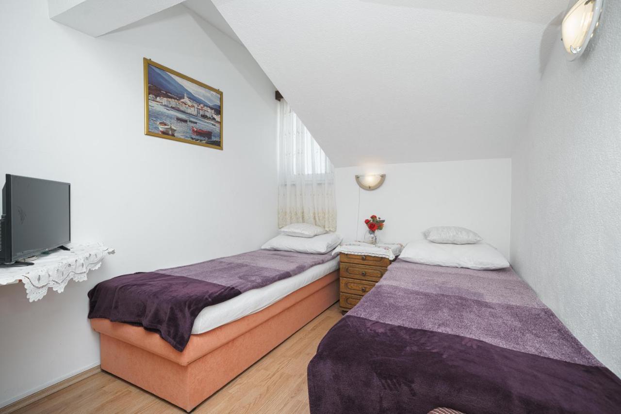 Apartmani Krizanovic Vodice Ngoại thất bức ảnh